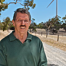 img deanehutton profile4